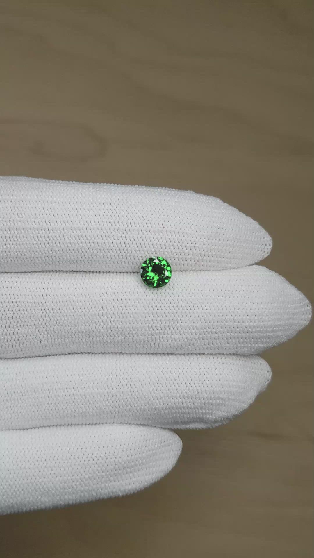 0.95 Ct. Tsavorite Garnet from Tanzania Size Video