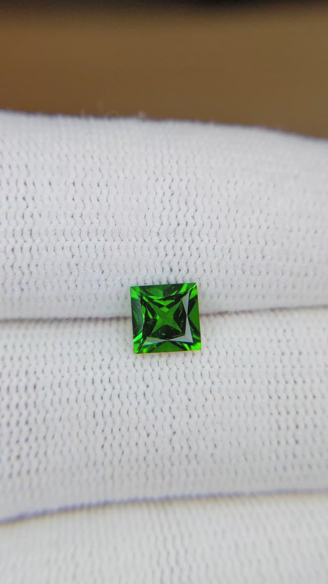 0.91 Ct. Tsavorite Garnet from Tanzania Size Video