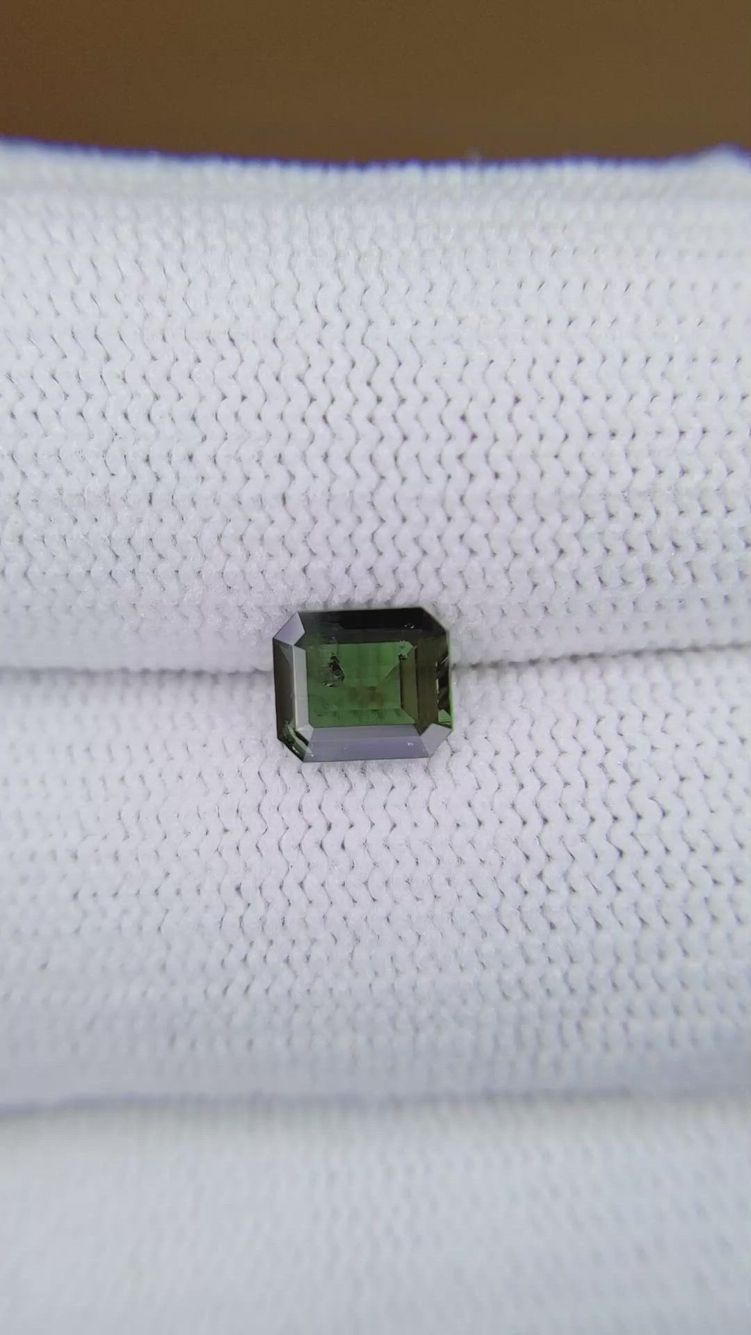 0.82 Ct. Alexandrite from Brazil Size Video