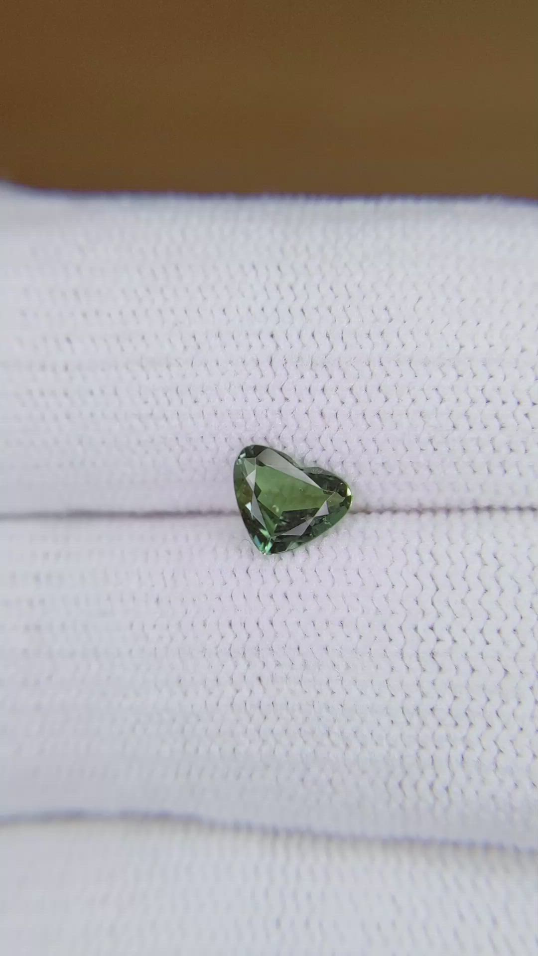 0.60 Ct. Alexandrite from Brazil Size Video