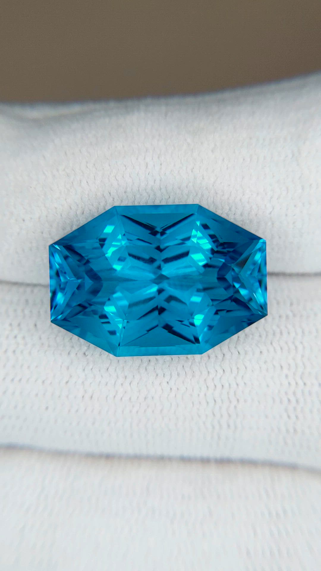 19.81 Ct. Swiss Blue Topaz from Brazil Size Video