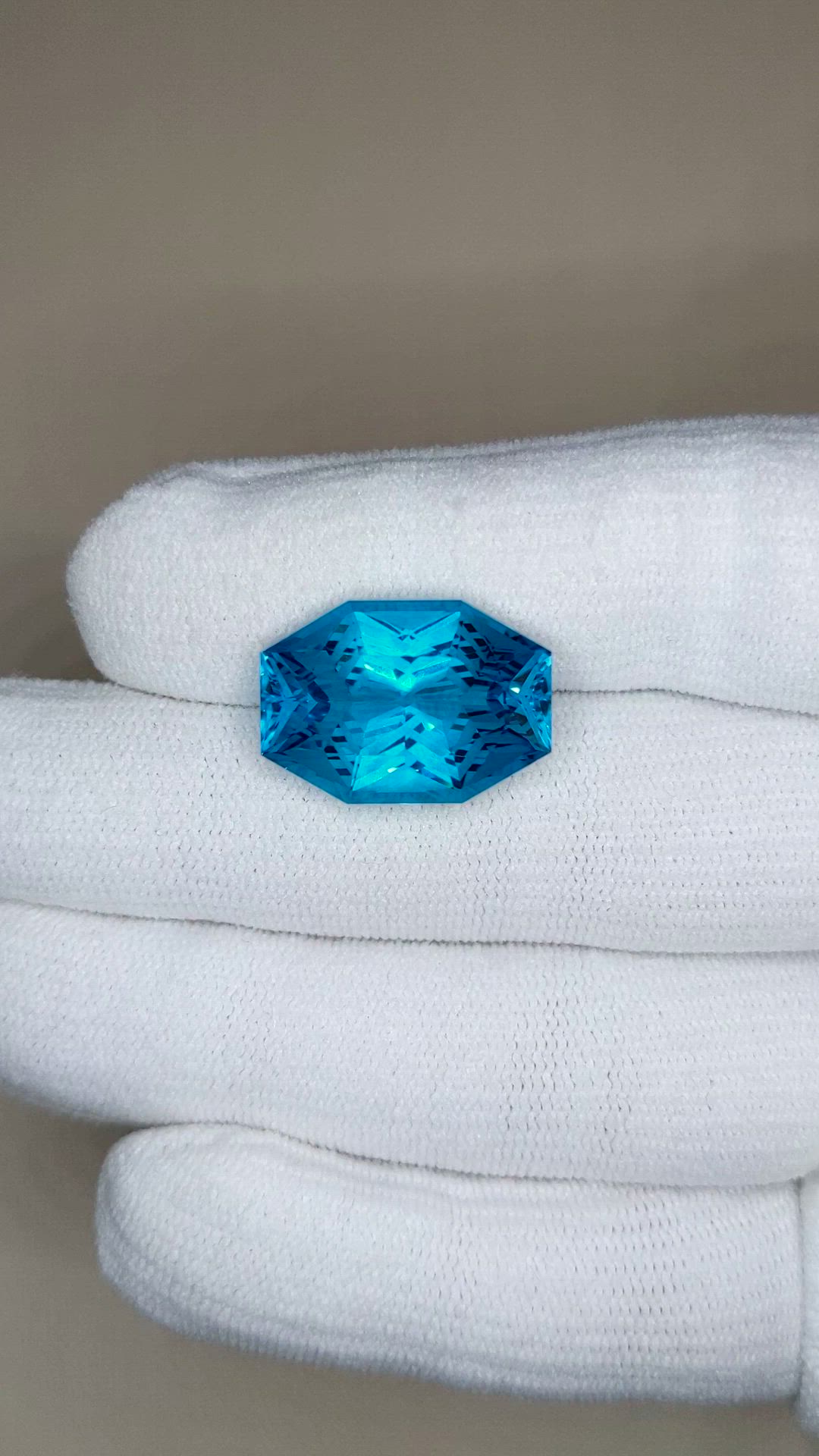 19.81 Ct. Swiss Blue Topaz from Brazil Size Video