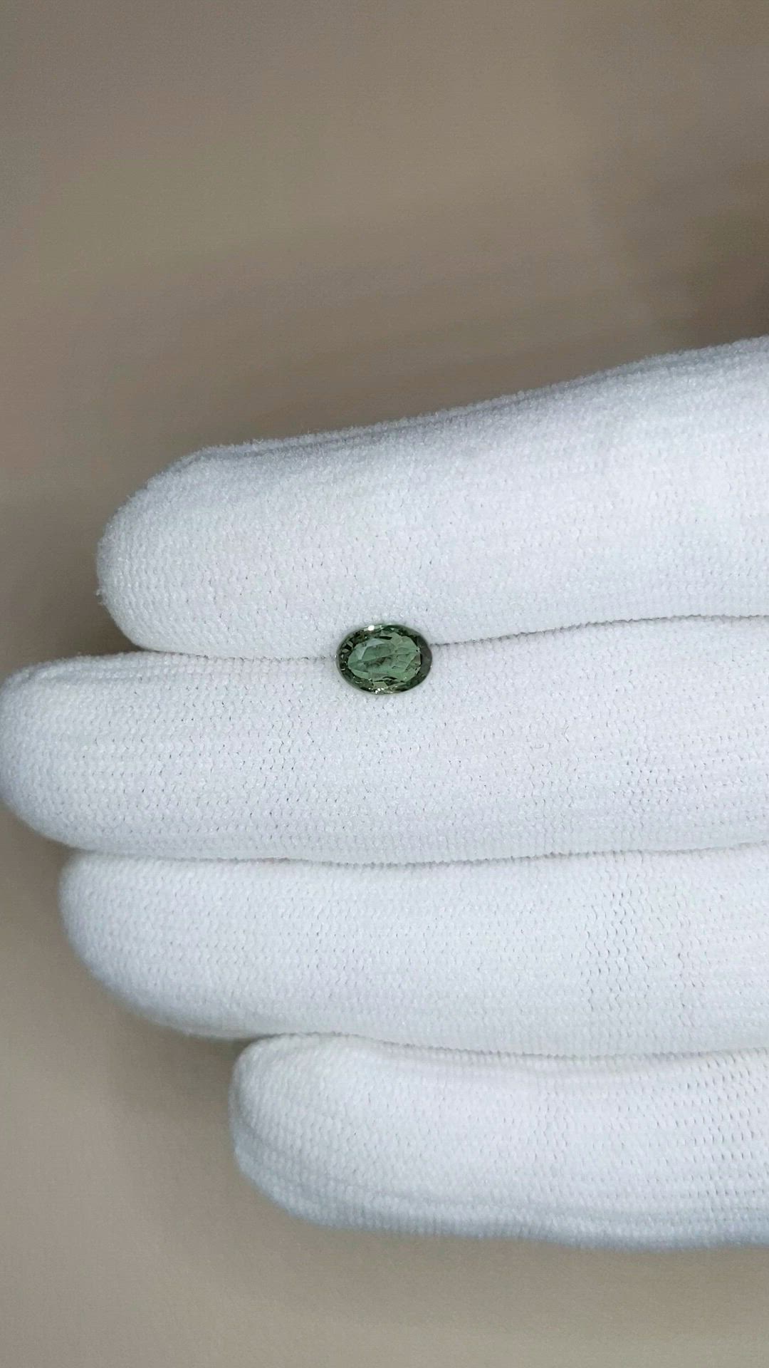 1.10 Ct. Alexandrite from Ceylon (Sri Lanka) Size Video