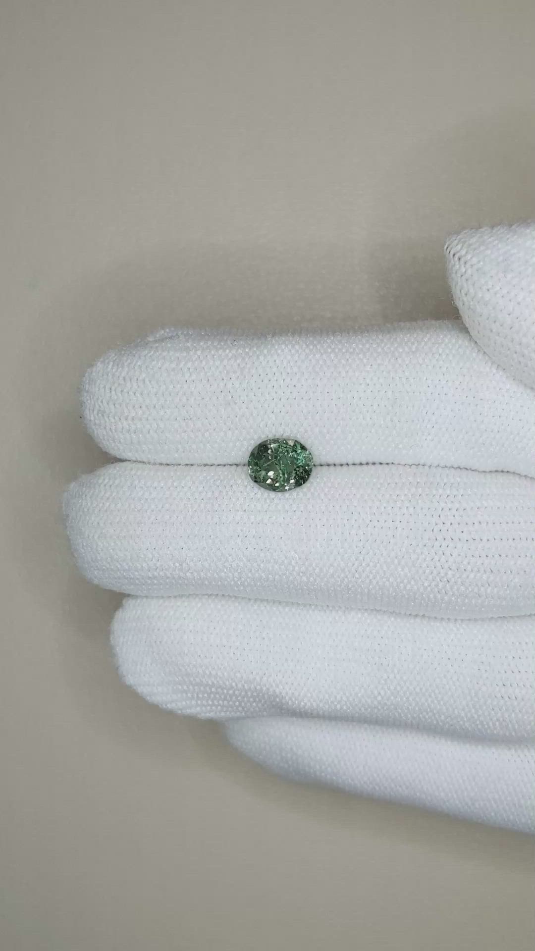 1.54 Ct. Alexandrite from Ceylon (Sri Lanka) Size Video