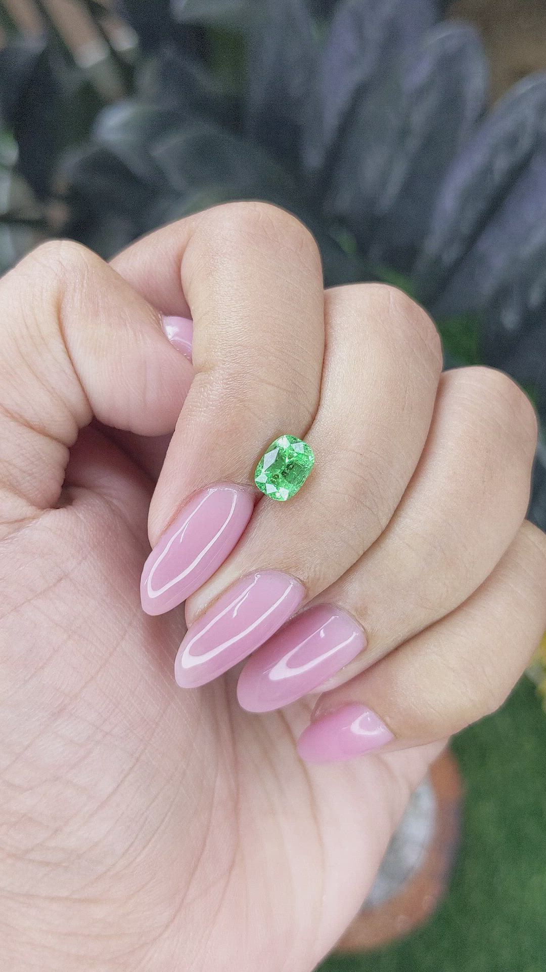 1.06 Ct. Tsavorite Garnet from Kenya Size Video