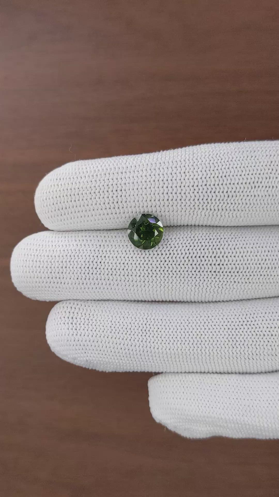 2.70 Ct. Green Zircon from Ceylon (Sri Lanka) Size Video