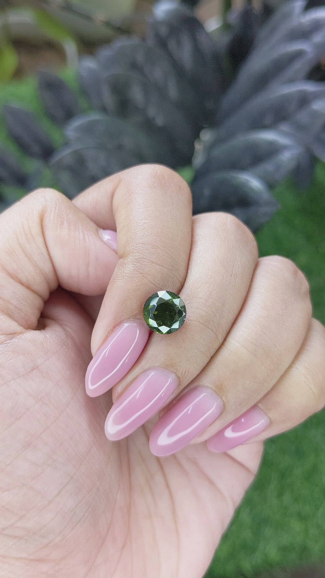 2.70 Ct. Green Zircon from Ceylon (Sri Lanka) Size Video