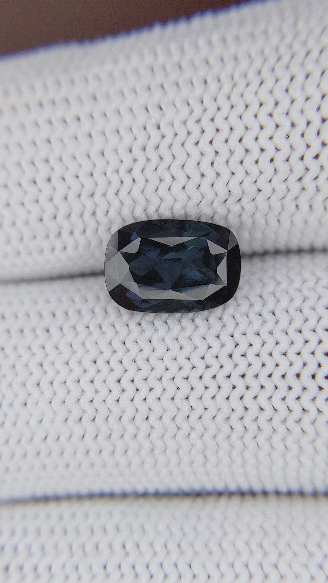 2.62 Ct. Blue Spinel from Ceylon (Sri Lanka) Size Video