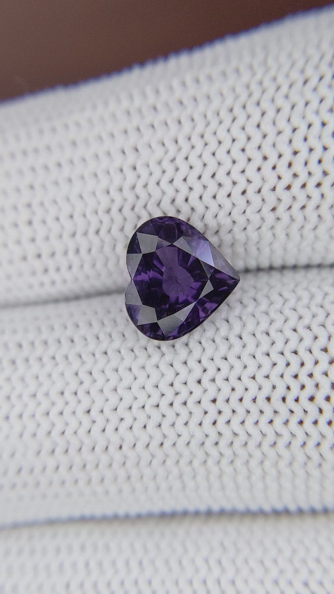 2.77 Ct. Purple Spinel from Ceylon (Sri Lanka) Size Video