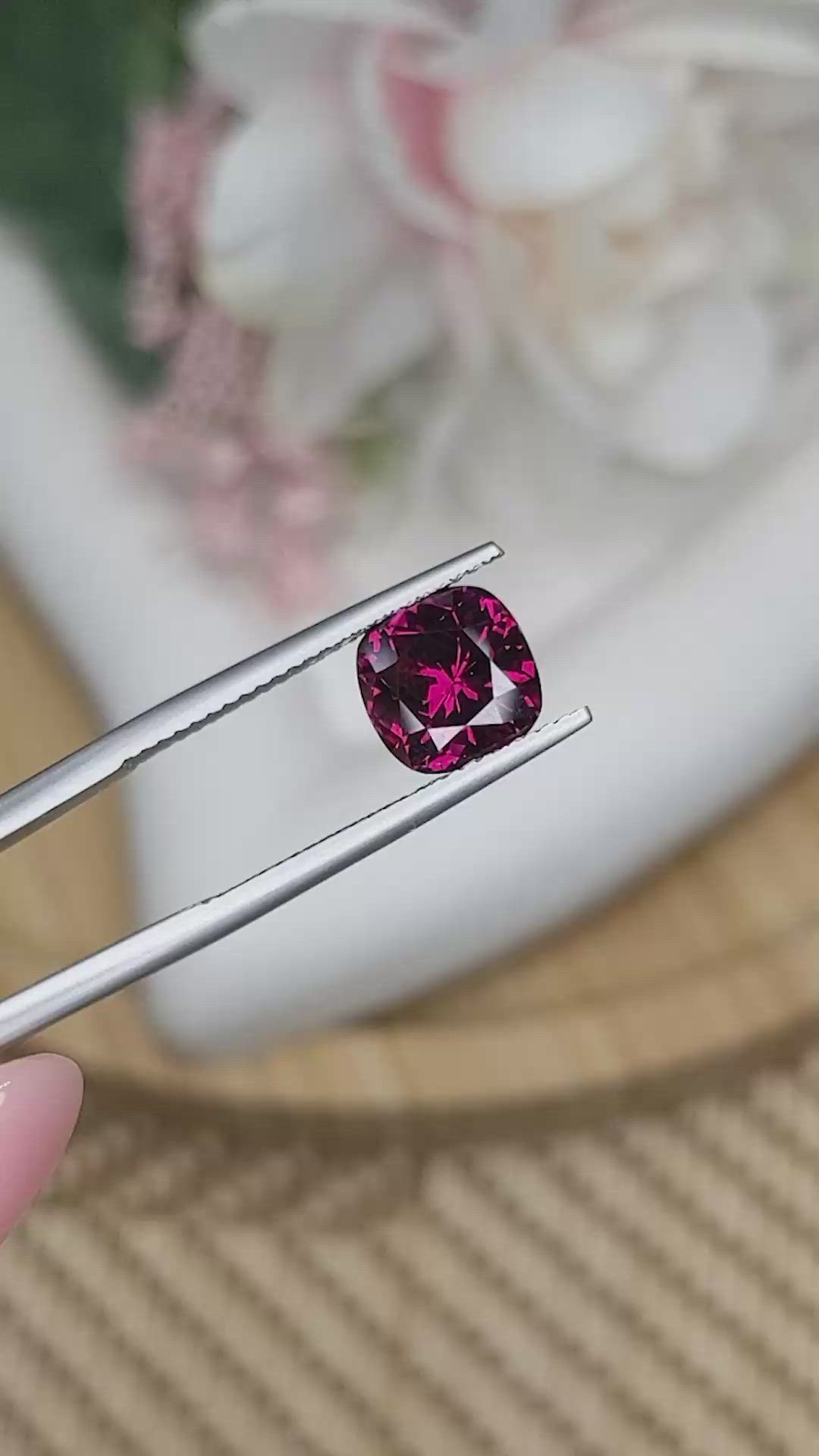 2.89 Ct. Purplish Red Garnet from Ceylon (Sri Lanka) Size Video