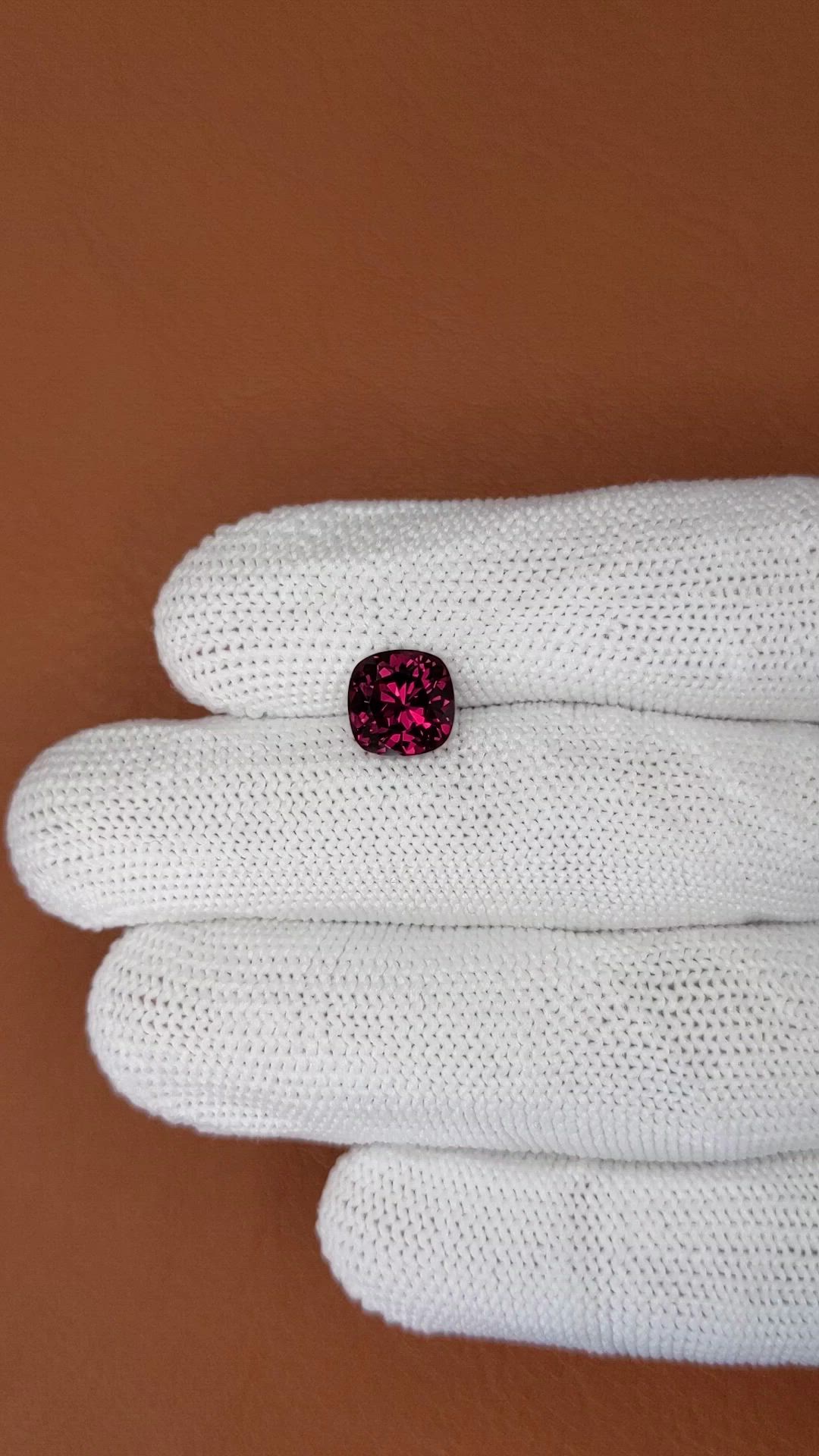 2.89 Ct. Purplish Red Garnet from Ceylon (Sri Lanka) Size Video