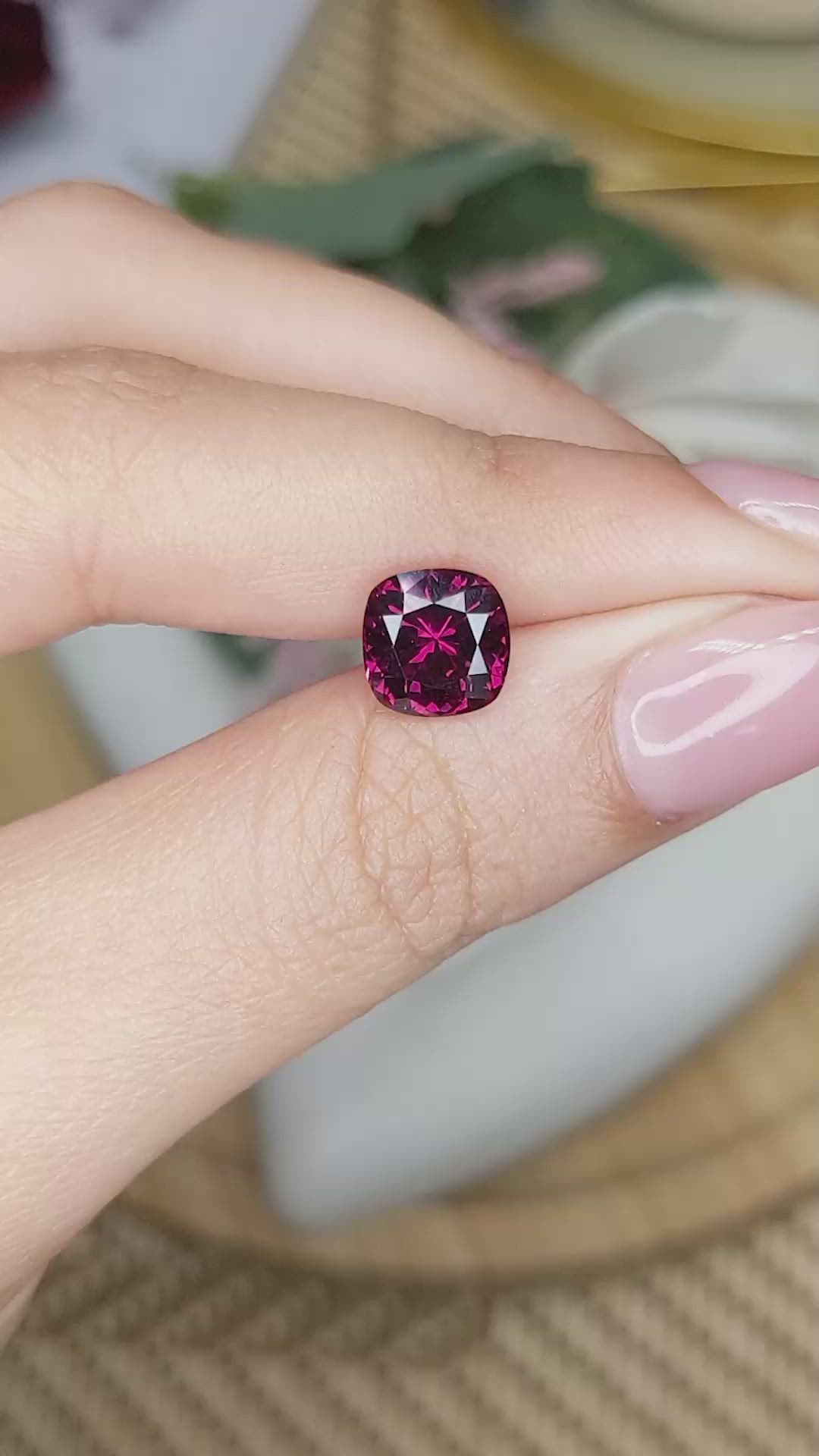 2.89 Ct. Purplish Red Garnet from Ceylon (Sri Lanka) Size Video