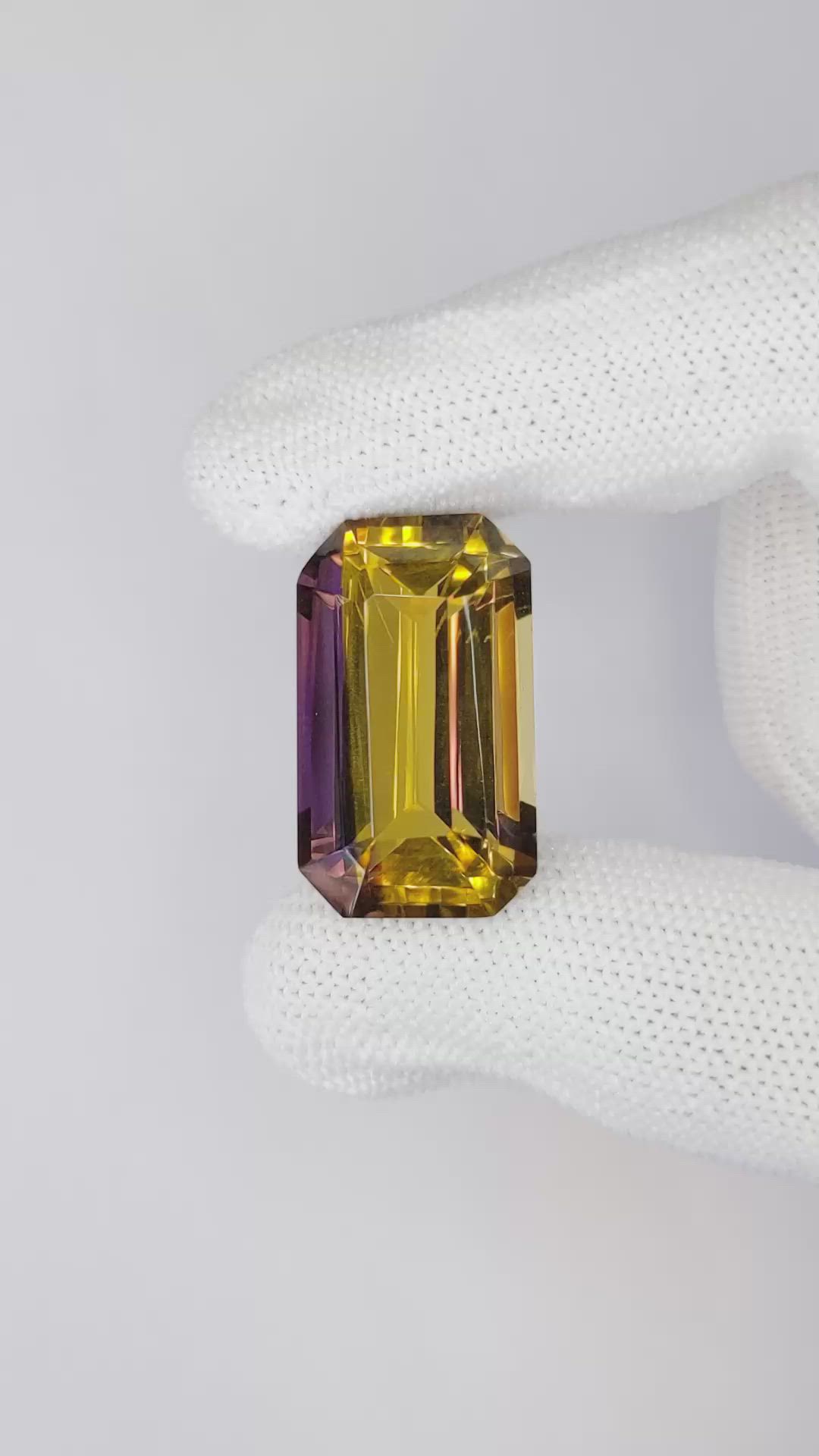 33.59 Ct. Bi Color Ametrine from Madagascar Size Video