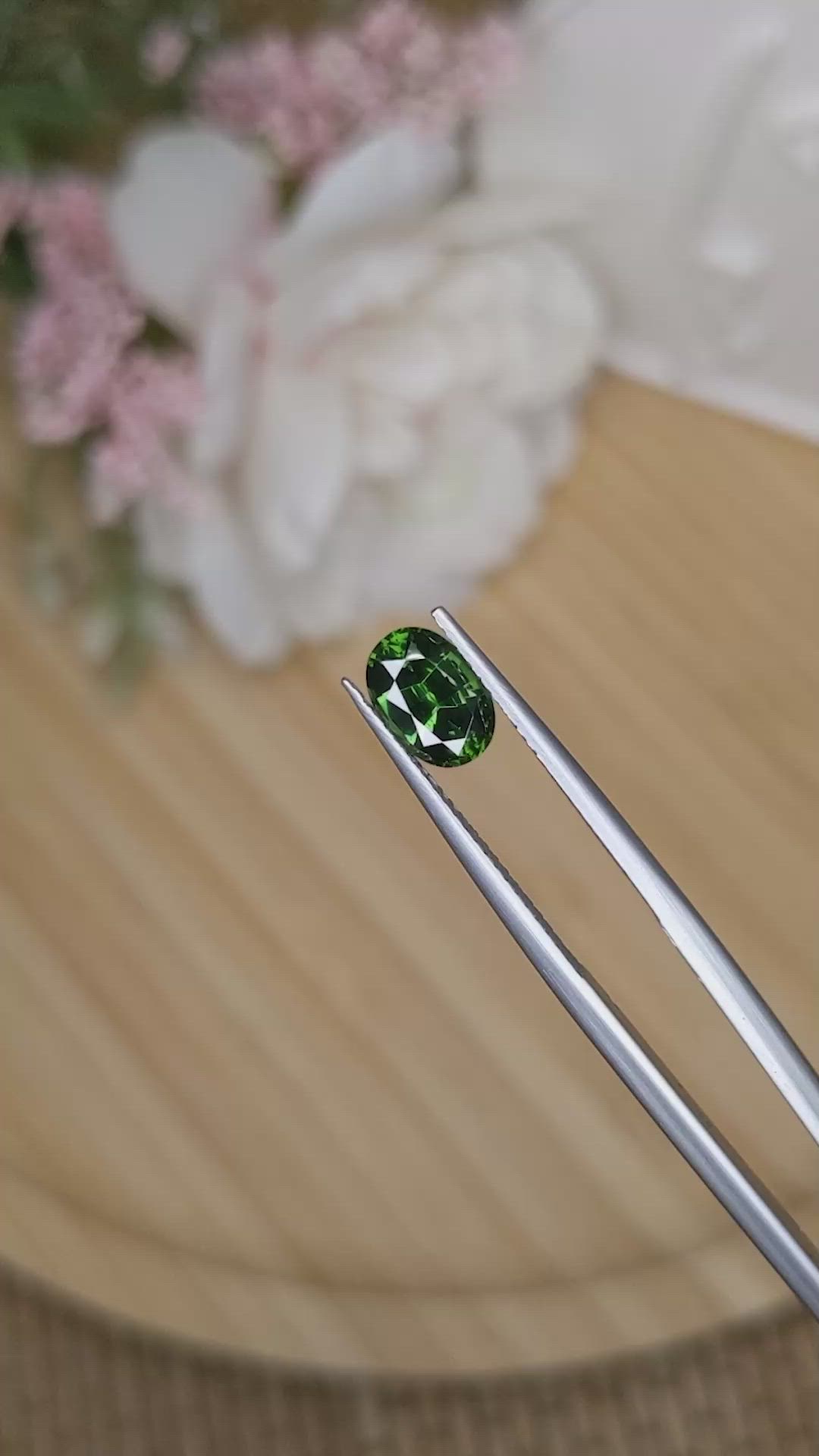 1.34 Ct. Green Zircon from Ceylon (Sri Lanka) Size Video