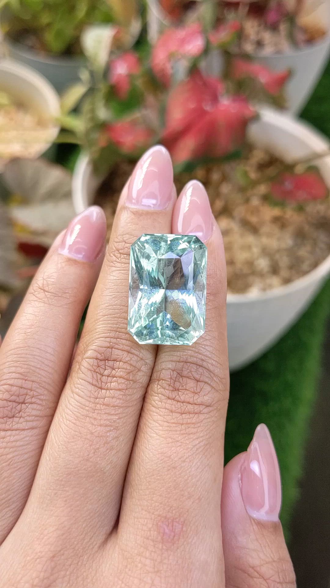 25.43 Ct. Bluish Green Aquamarine from Tanzania Size Video