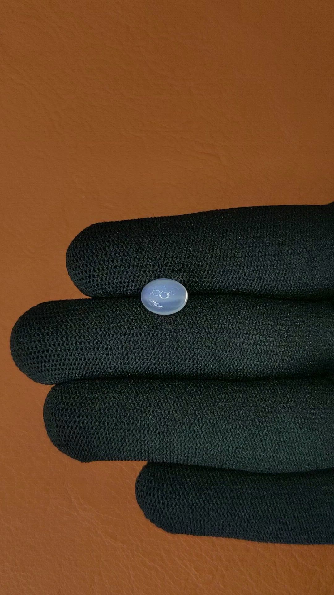 2.27 Ct. White Cabochon Moonstone from Ceylon (Sri Lanka) Size Video