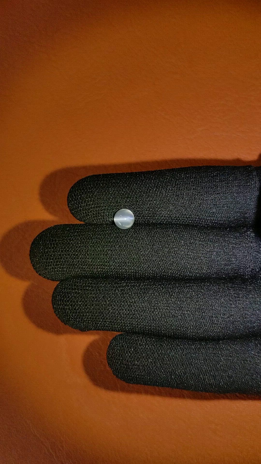 0.80 Ct. White Cabochon Moonstone from Ceylon (Sri Lanka) Size Video