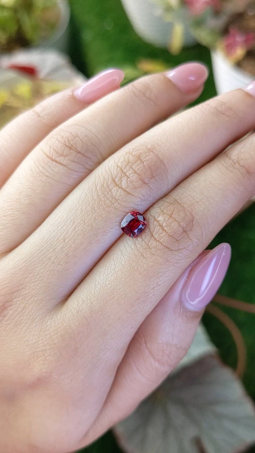 0.86 Ct. Red Rhodolite Garnet from Ceylon (Sri Lanka) Size Video
