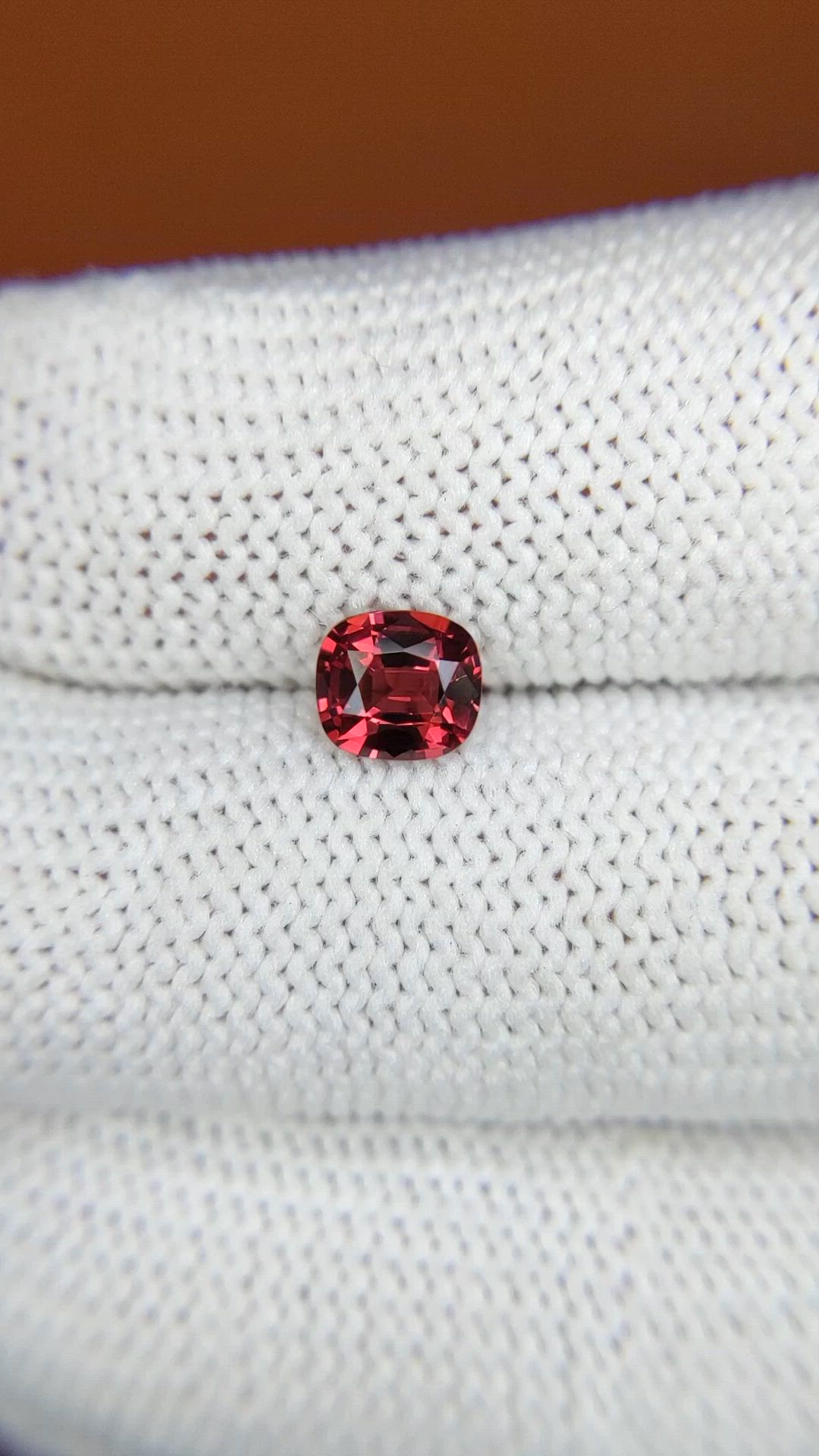 0.86 Ct. Red Rhodolite Garnet from Ceylon (Sri Lanka) Size Video
