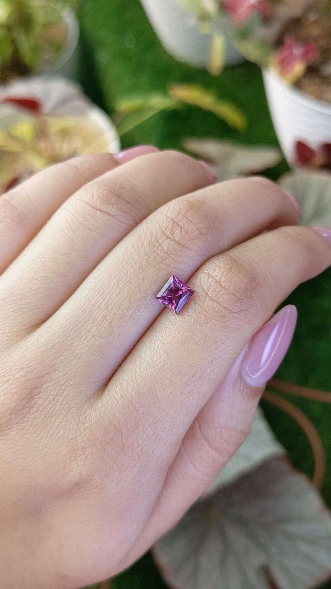 1.26 Ct. Pinkish Purple Rhodolite Garnet from Ceylon (Sri Lanka) Size Video