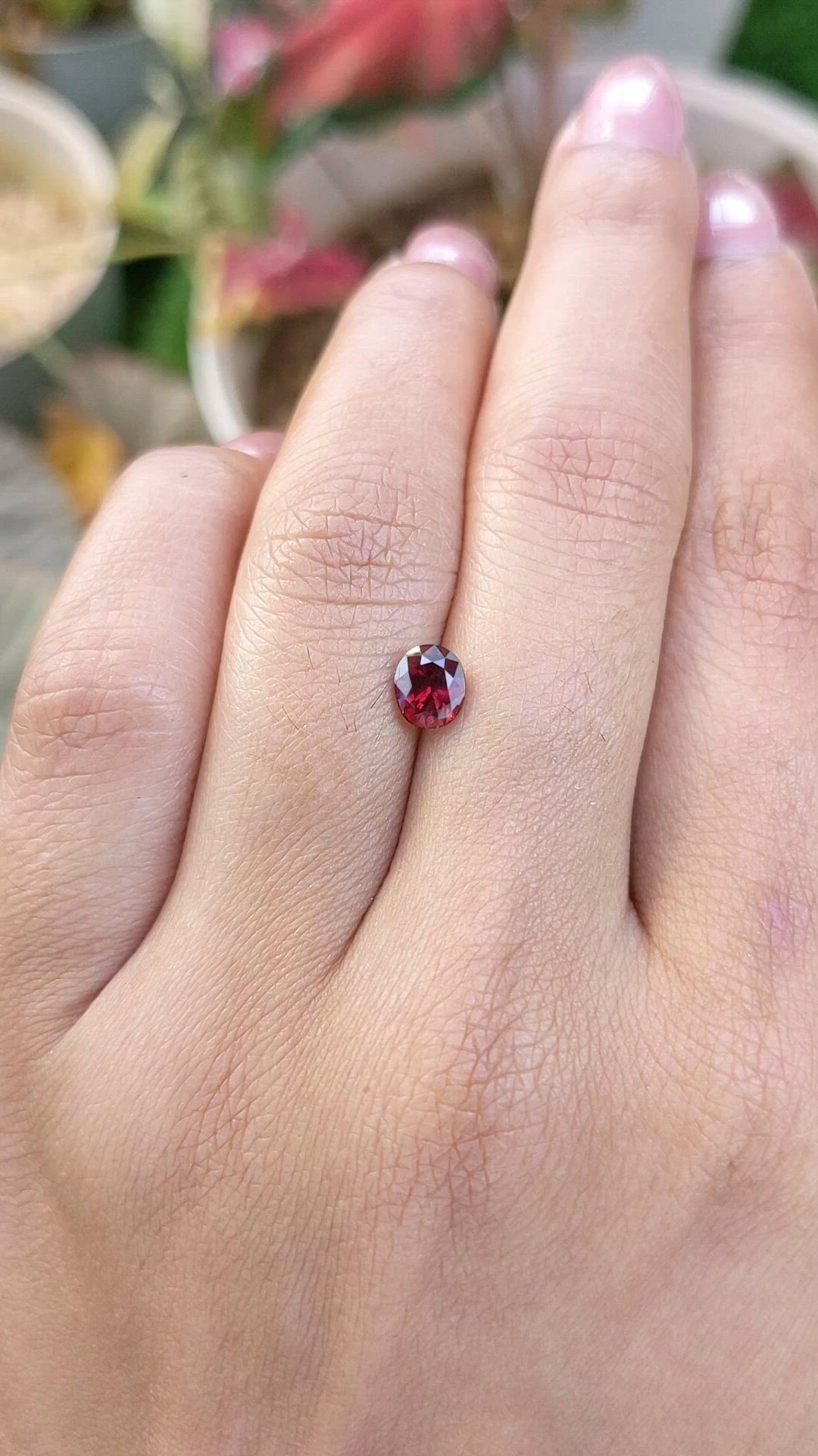 0.82 Ct. Purplish Red Rhodolite Garnet from Ceylon (Sri Lanka) Size Video