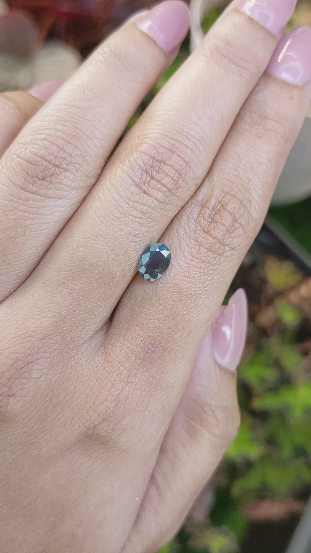 0.99 Ct. Alexandrite from Brazil Size Video