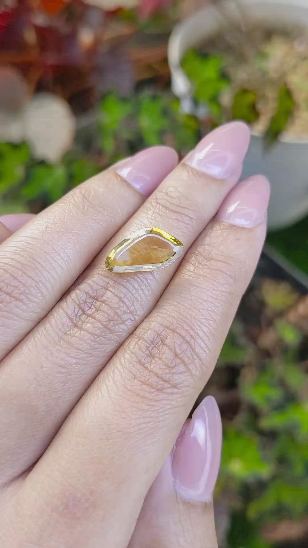 4.16 Ct. Brownish Yellow Chrysoberyl from Ceylon (Sri Lanka) Size Video