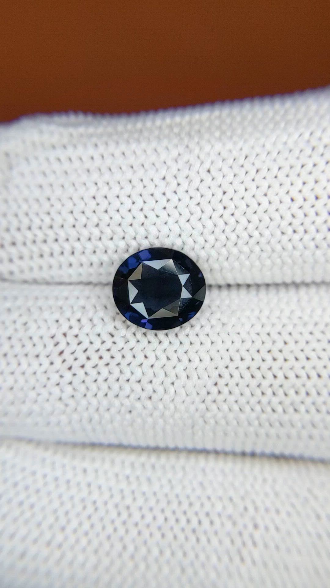 1.95 Ct. Blue Spinel from Ceylon (Sri Lanka) Size Video