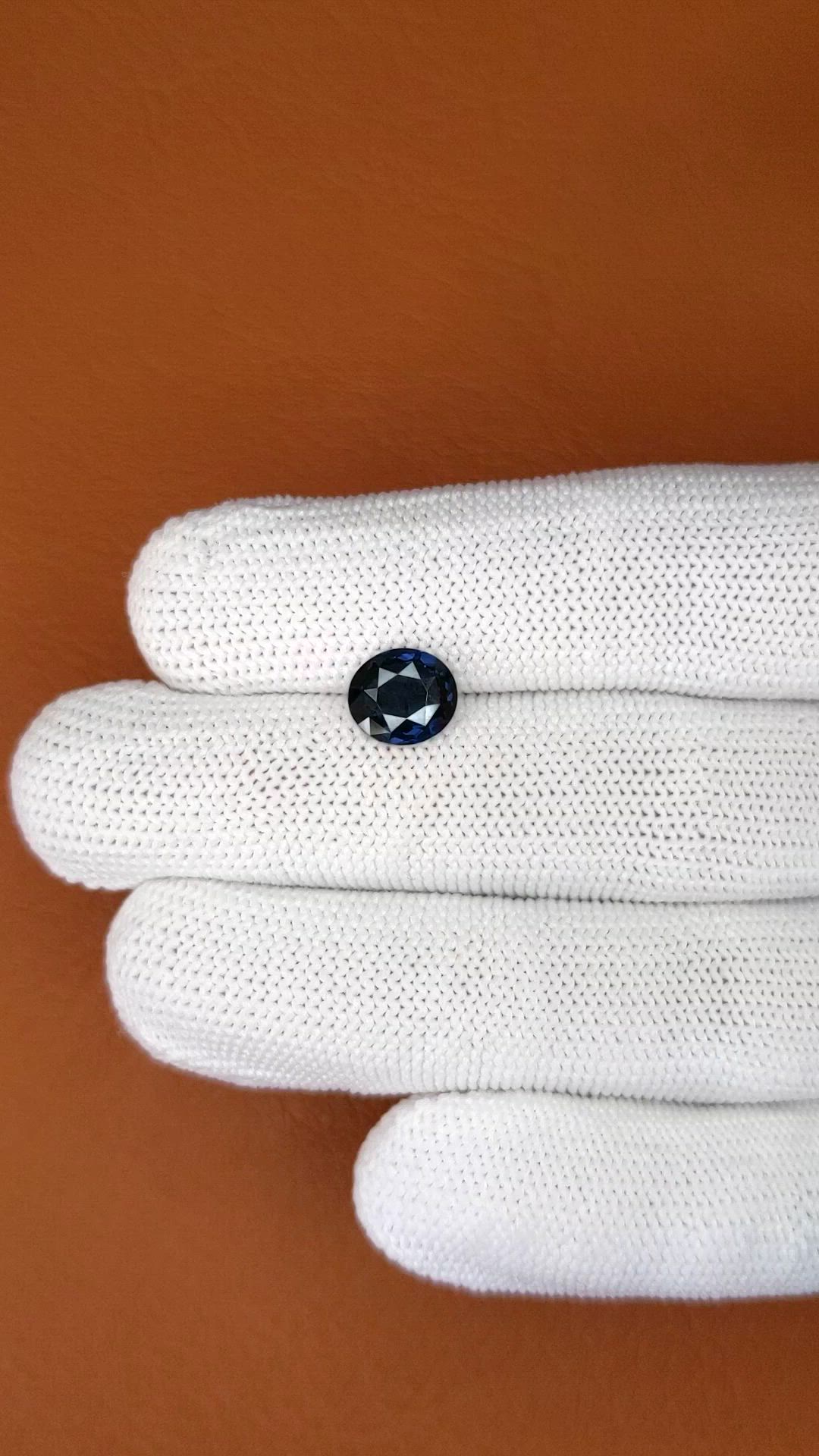 1.95 Ct. Blue Spinel from Ceylon (Sri Lanka) Size Video