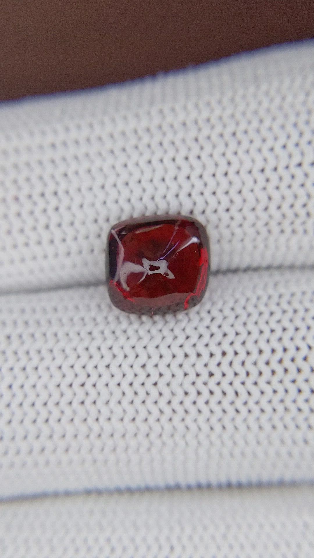 3.60 Ct. Red Cabochon Rhodolite Garnet from Ceylon (Sri Lanka) Size Video