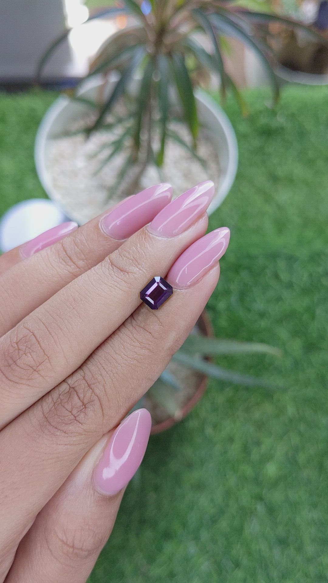 1.05 Ct. Purple Spinel from Ceylon (Sri Lanka) Size Video