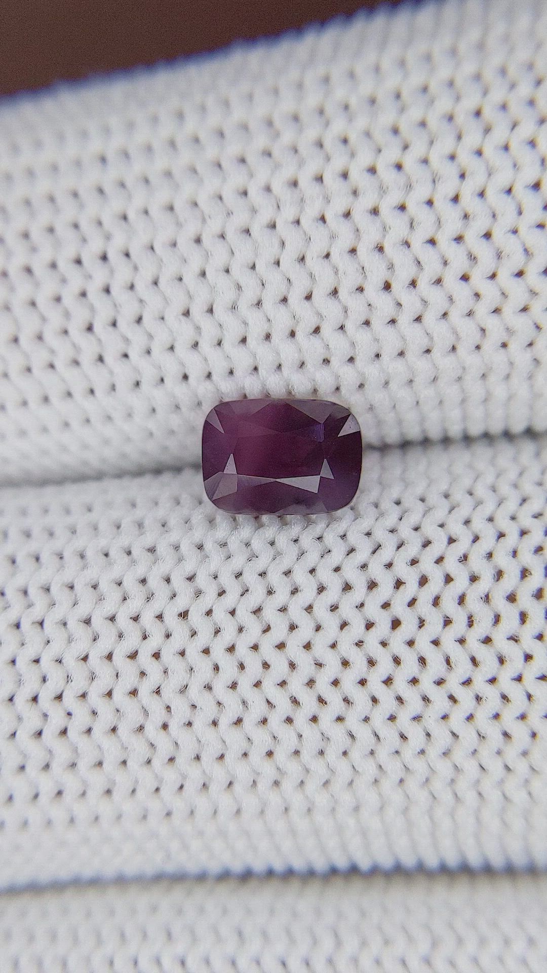 1.02 Ct. Pinkish Purple Spinel from Ceylon (Sri Lanka) Size Video