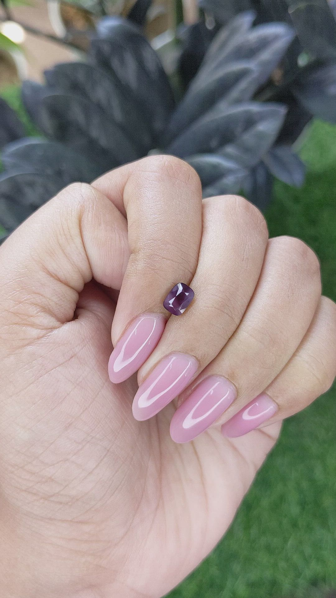 1.02 Ct. Pinkish Purple Spinel from Ceylon (Sri Lanka) Size Video