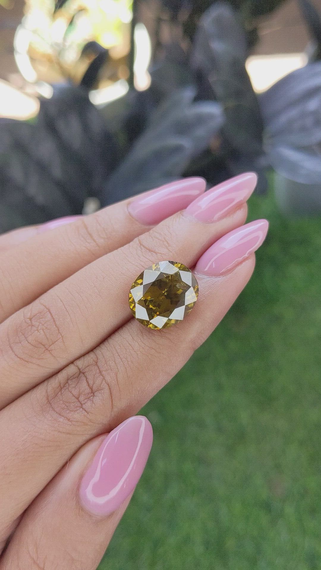 11.69 Ct. Brownish Yellow Zircon from Ceylon (Sri Lanka) Size Video