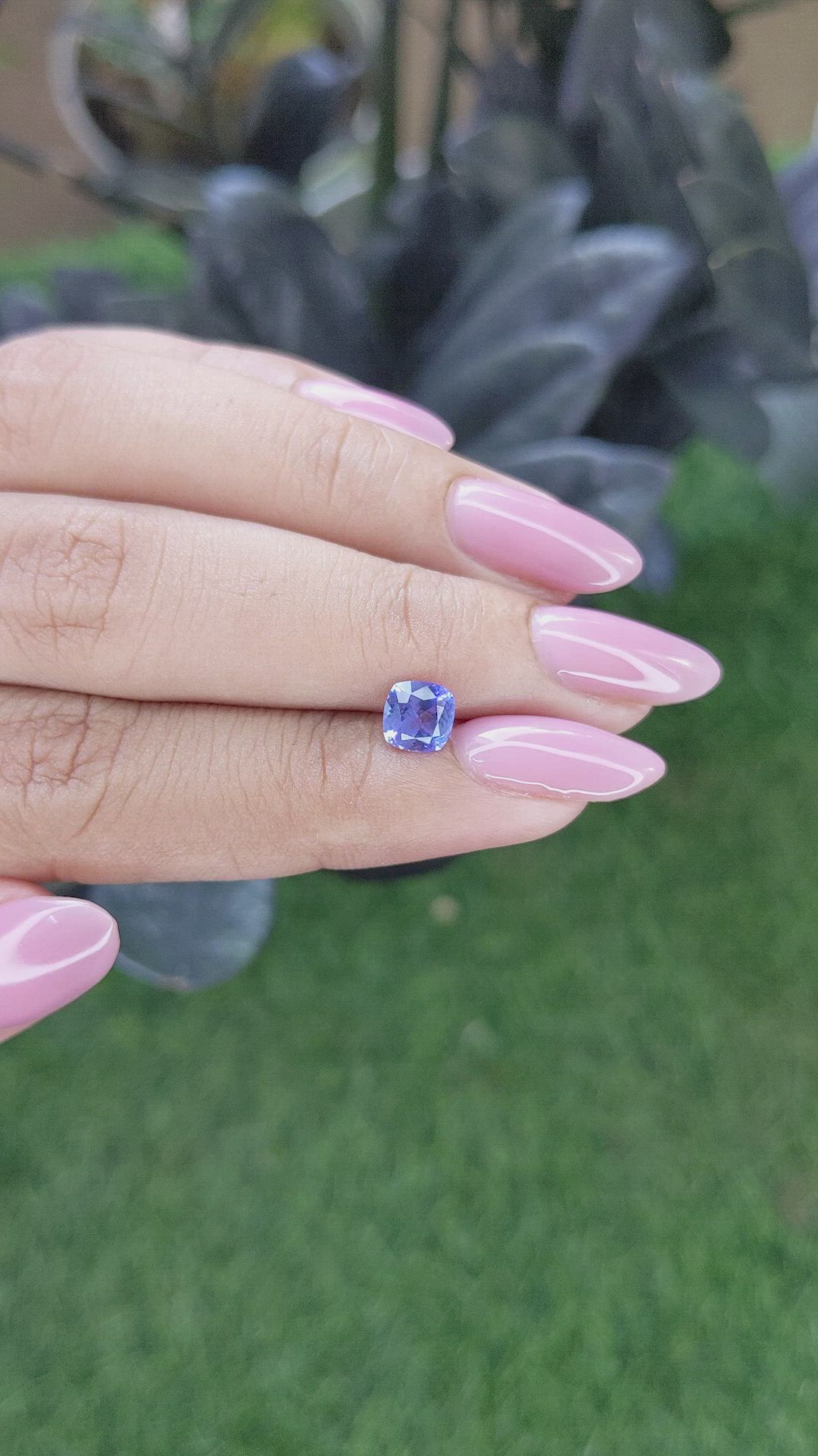 0.80 Ct. Violetish Blue Tanzanite from Tanzania Size Video