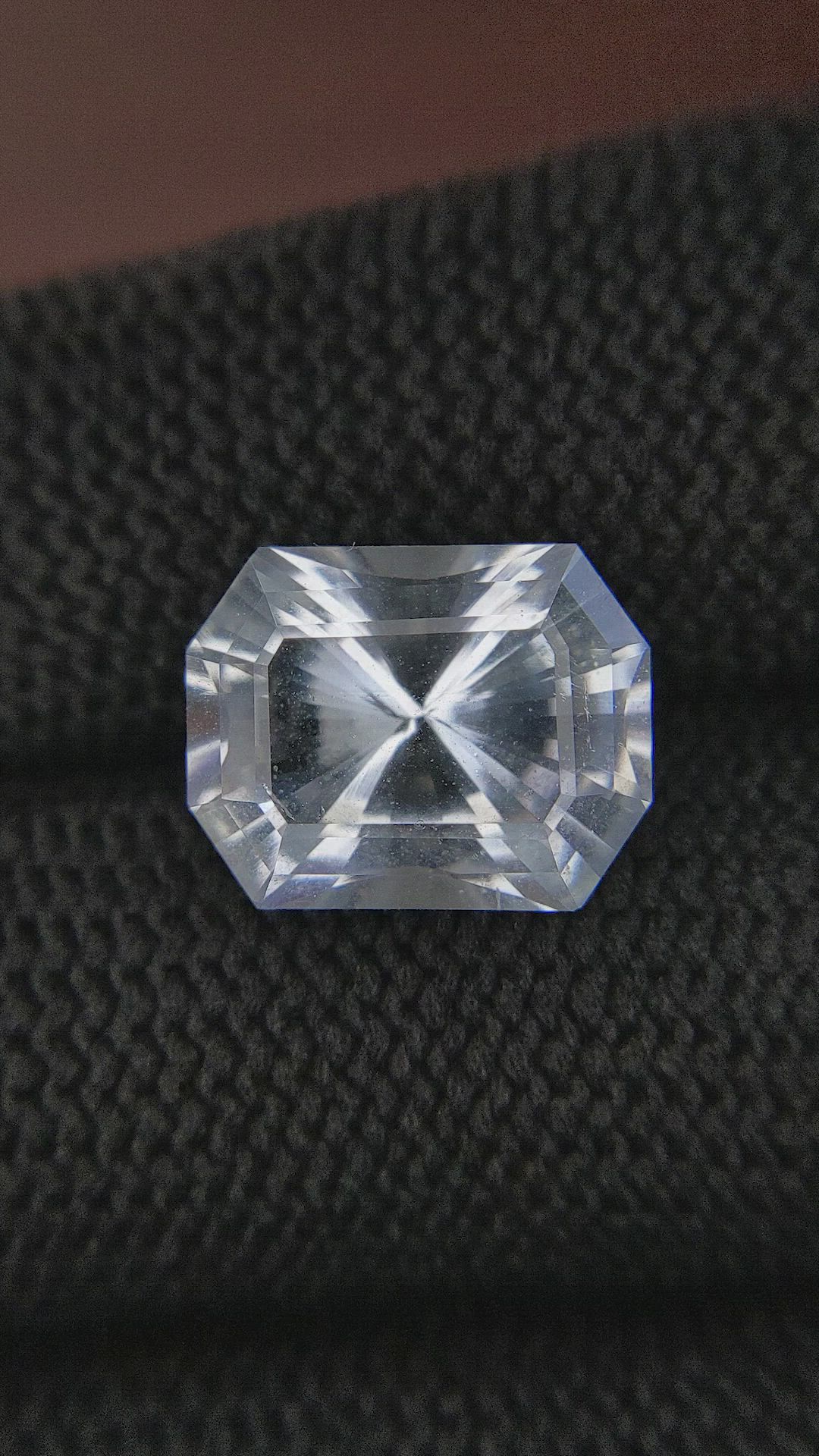 6.77 Ct. Blue Aquamarine from Ceylon (Sri Lanka) Size Video