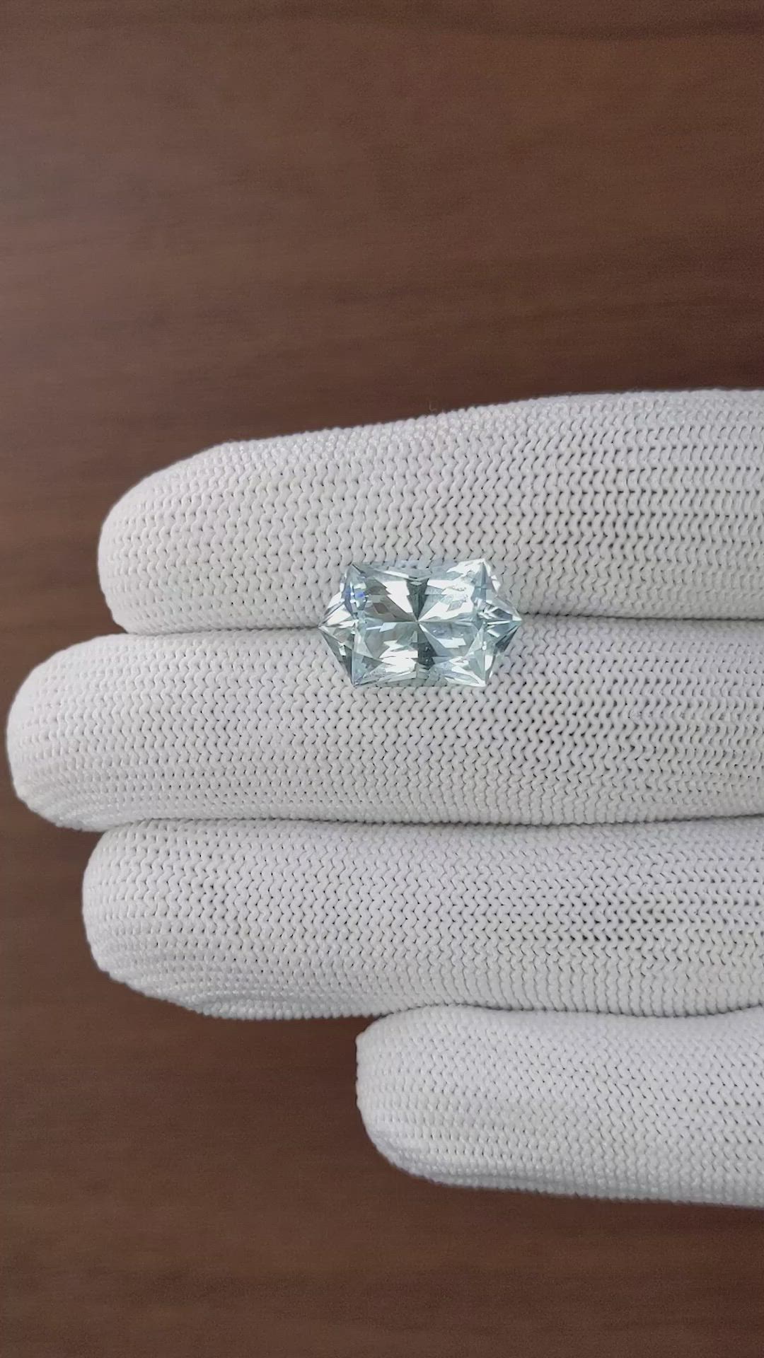6.99 Ct. Blue Aquamarine from Ceylon (Sri Lanka) Size Video