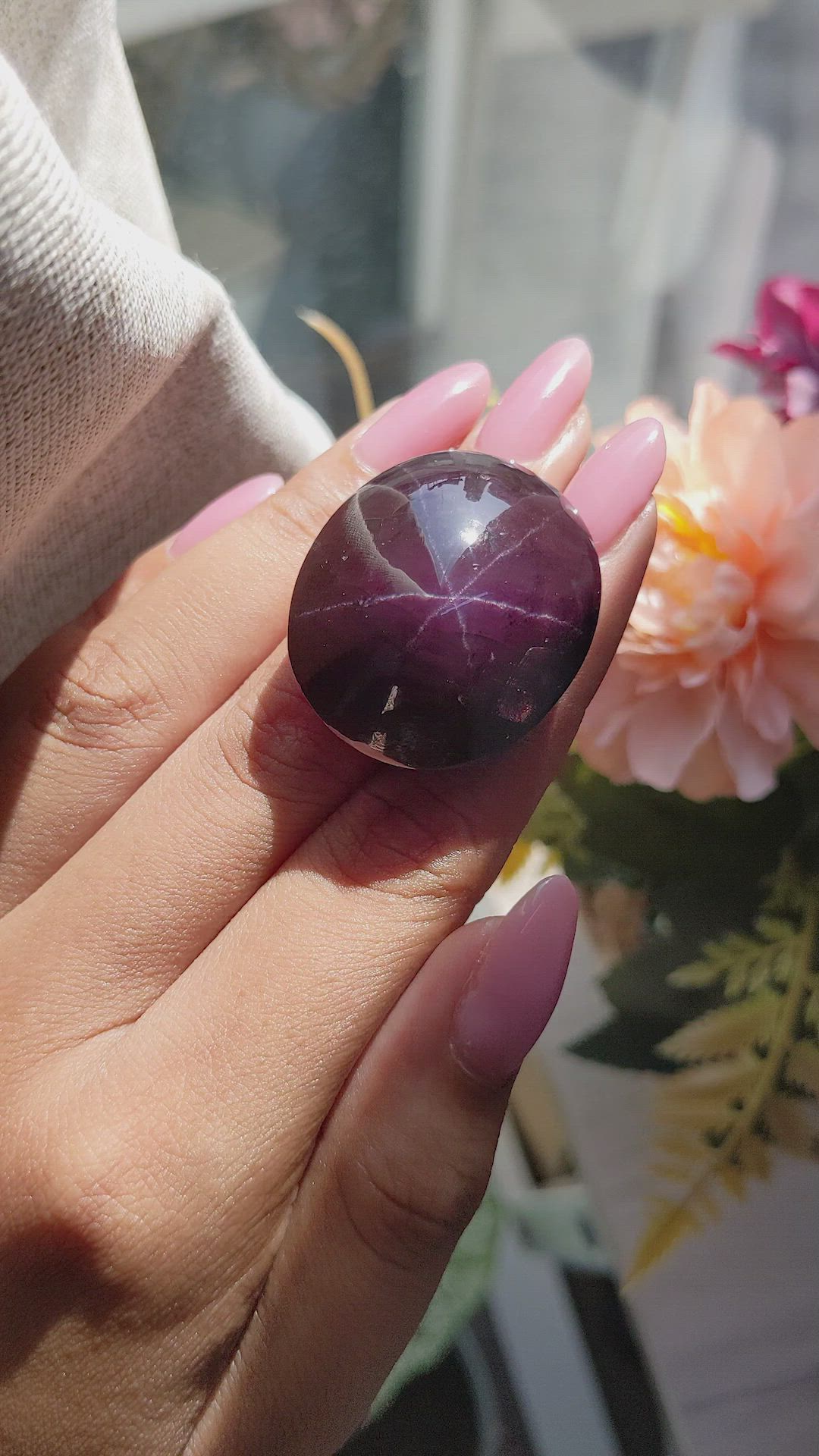153.56 Ct. Pinkish Purple Star Garnet from Ceylon (Sri Lanka) Size Video