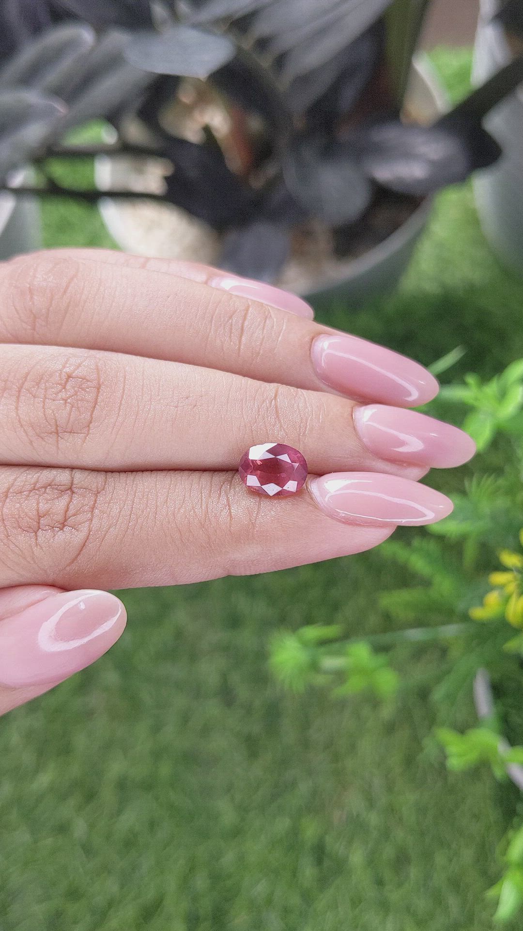 2.50 Ct. Reddish Brown Malaya Garnet from Tanzania Size Video