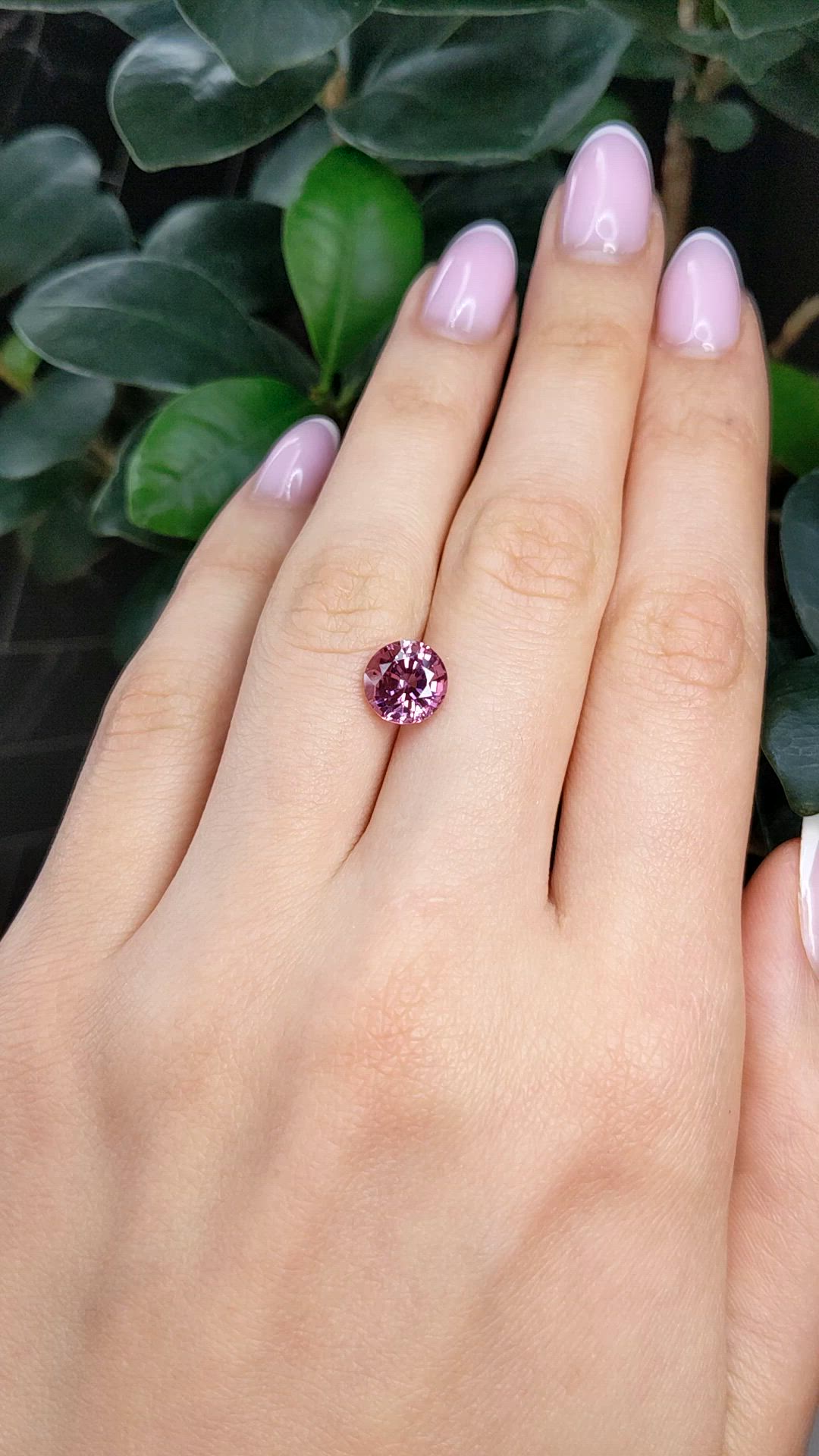 2.83 Ct. Pinkish Purple Spinel from Burma (Myanmar) Size Video