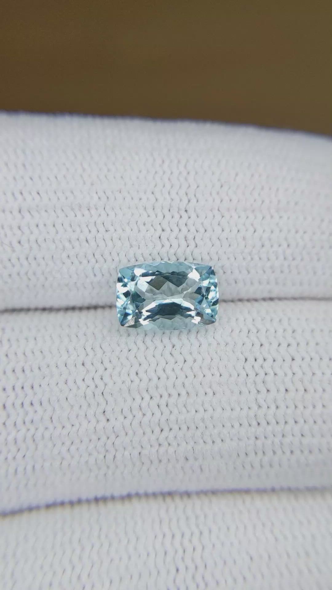 1.54 Ct. Blue Aquamarine from Mozambique Size Video