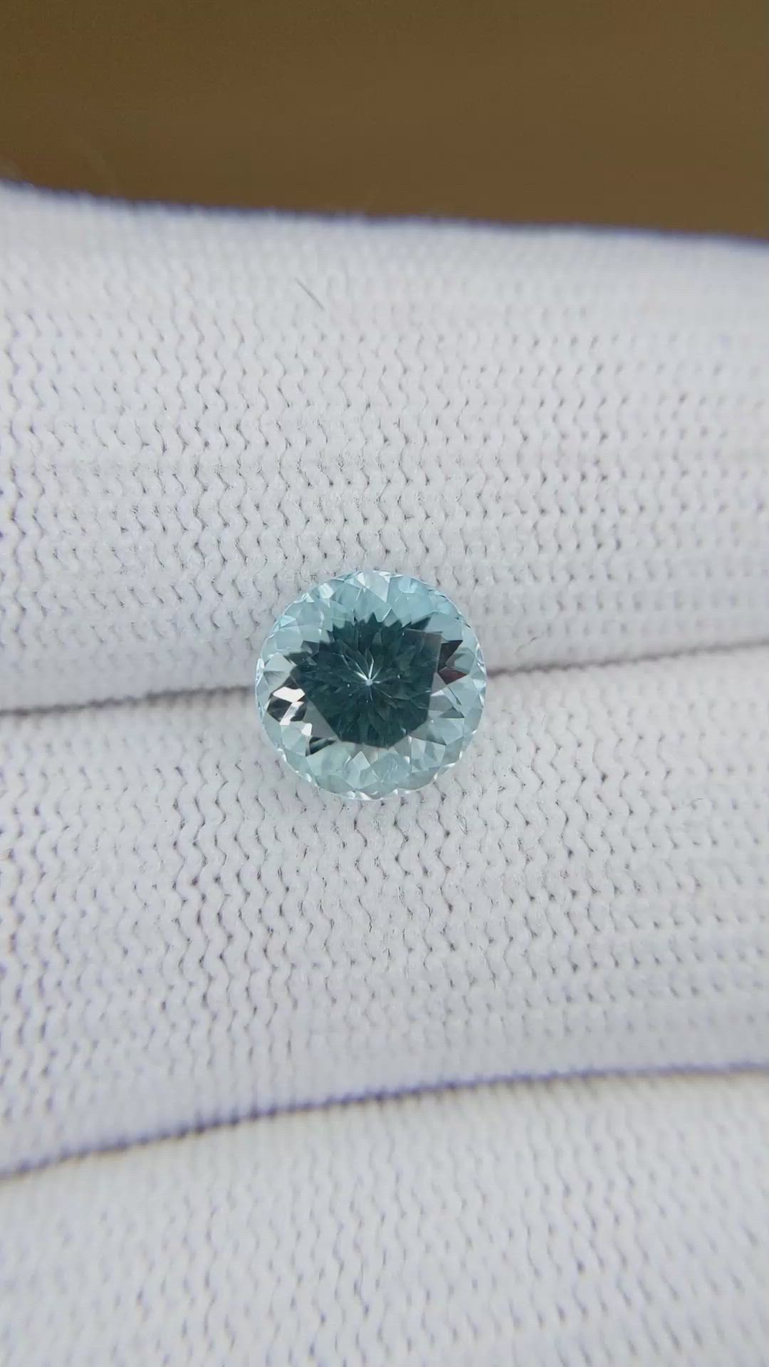 2.20 Ct. Blue Aquamarine from Mozambique Size Video