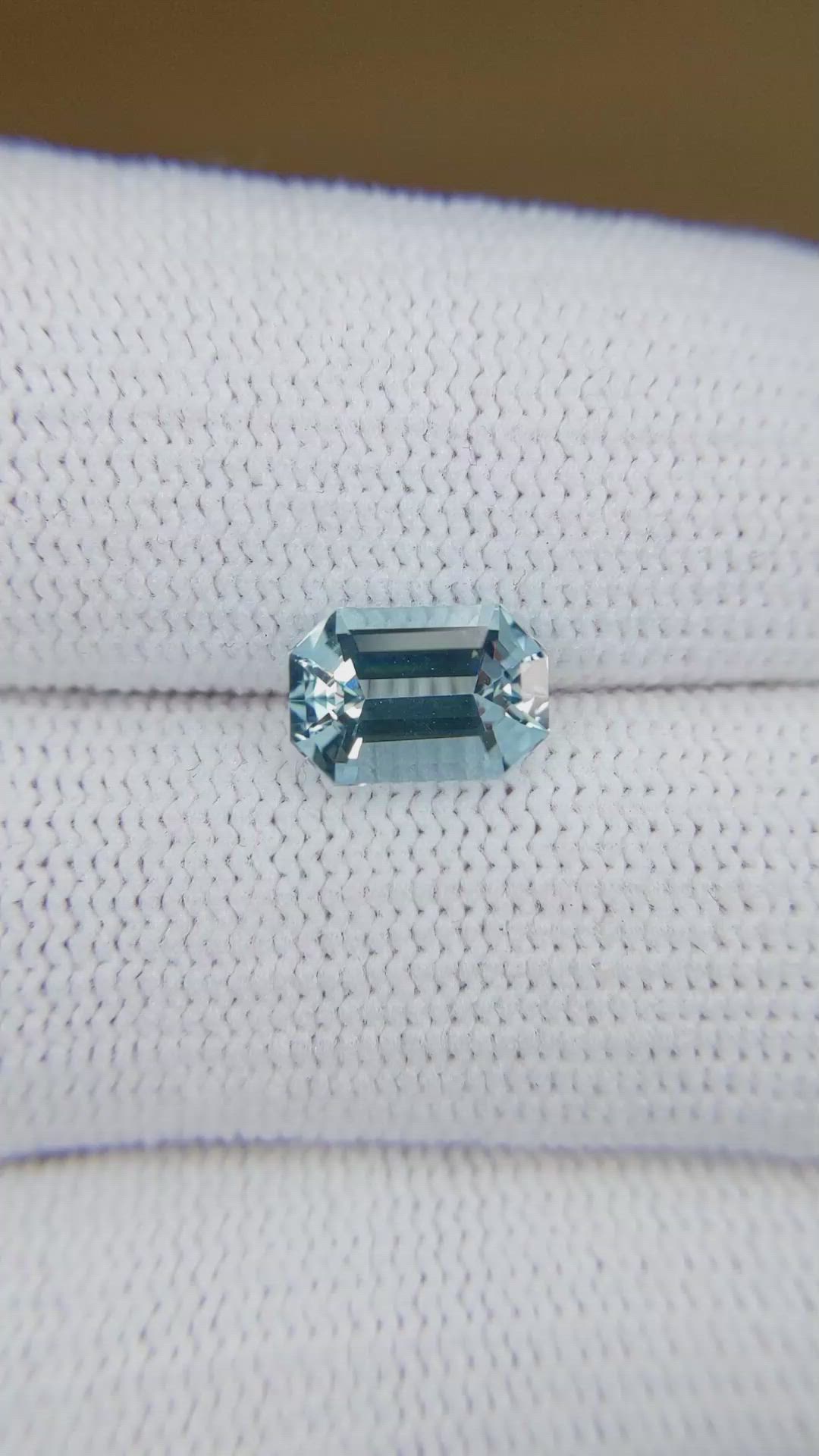 1.51 Ct. Blue Aquamarine from Mozambique Size Video