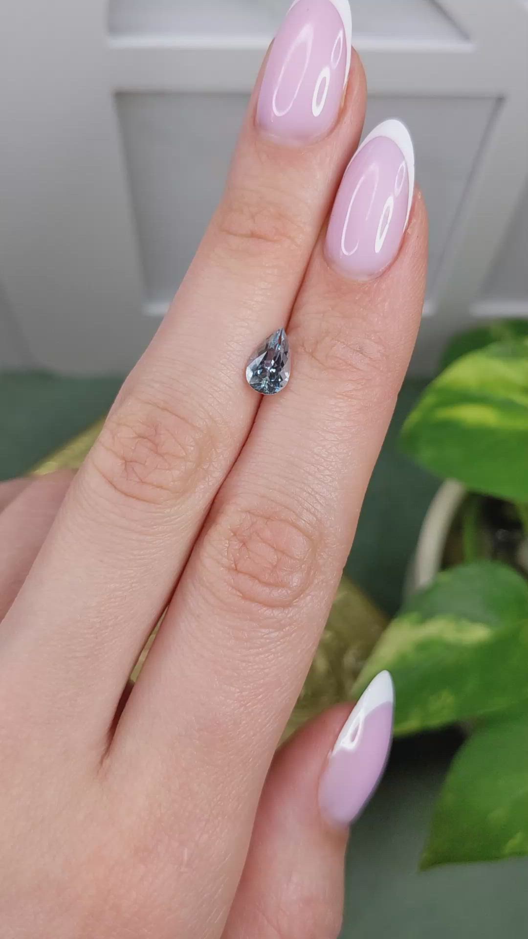 0.92 Ct. Blue Aquamarine from Mozambique Size Video