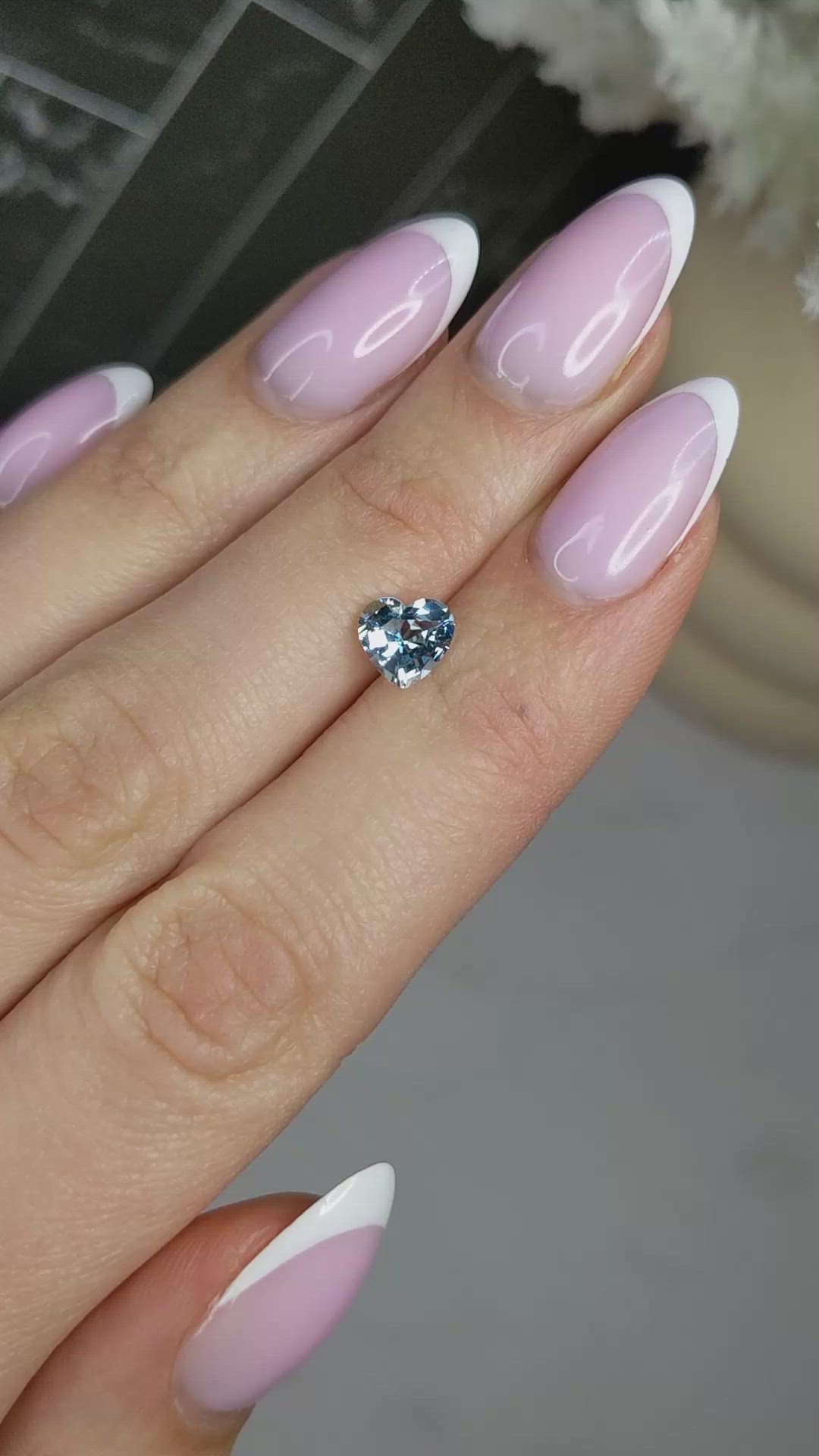 0.91 Ct. Blue Aquamarine from Mozambique Size Video