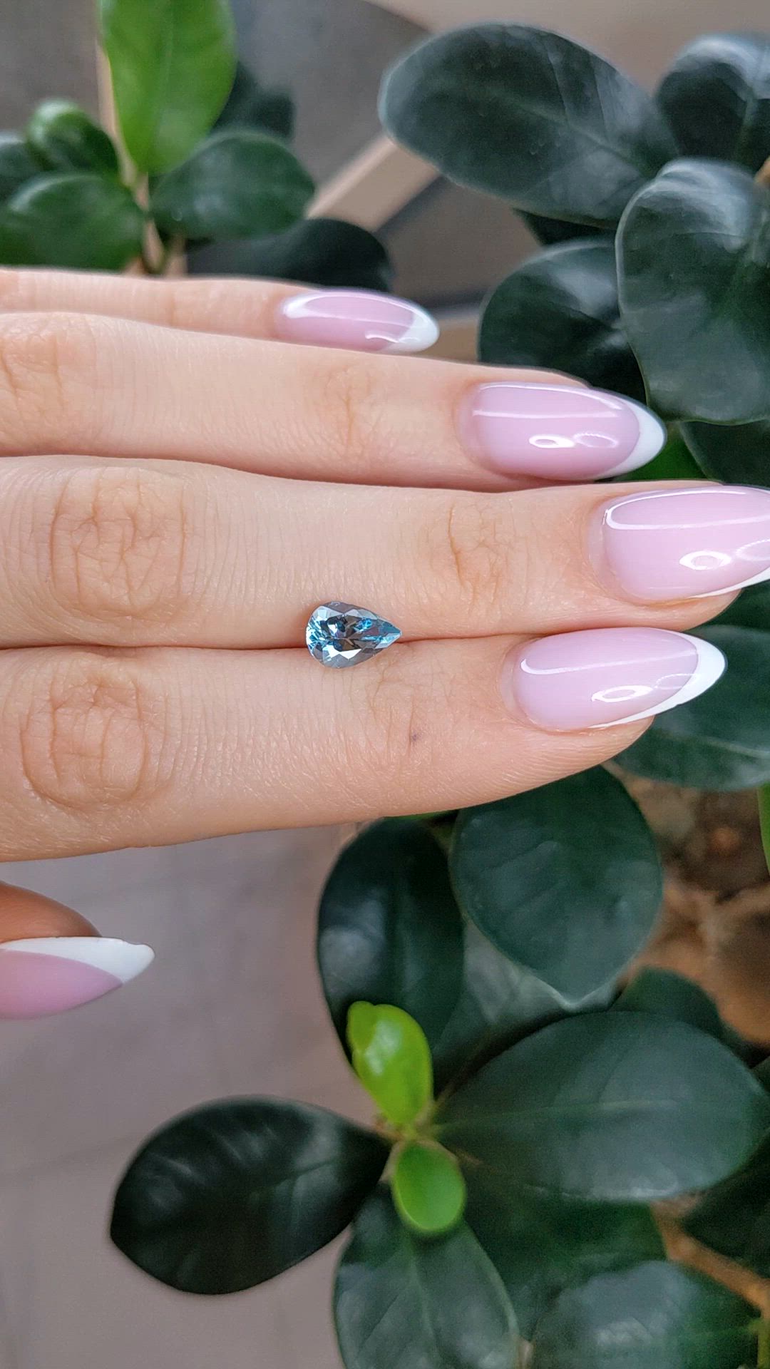 0.92 Ct. Blue Aquamarine from Mozambique Size Video