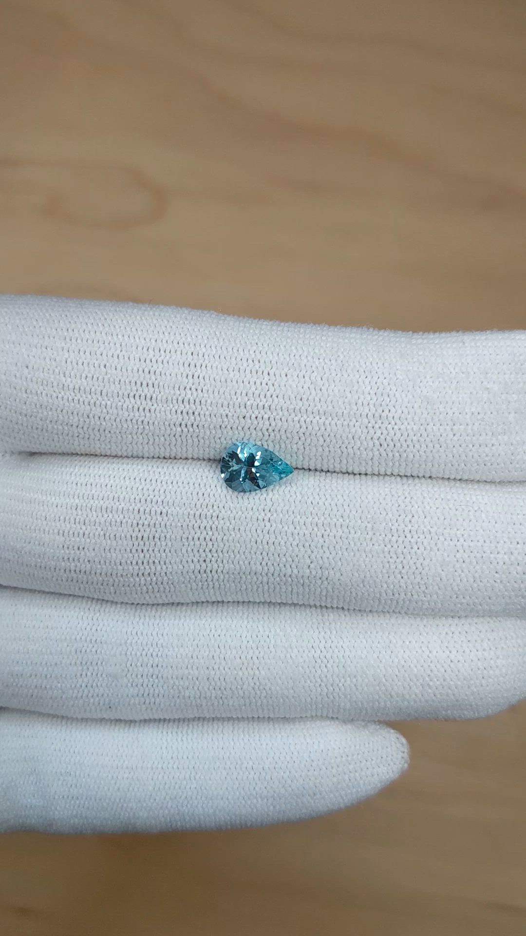 0.92 Ct. Blue Aquamarine from Mozambique Size Video