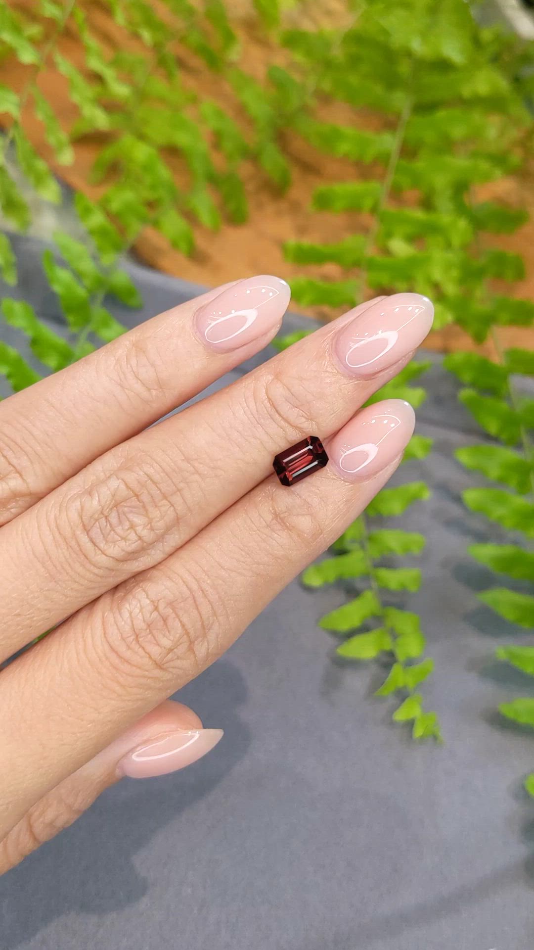 1.15 Ct. Orangish Red Spinel from Burma (Myanmar) Size Video