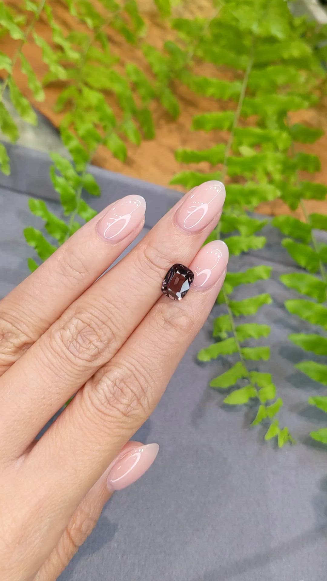 2.07 Ct. Pinkish Purple Spinel from Burma (Myanmar) Size Video