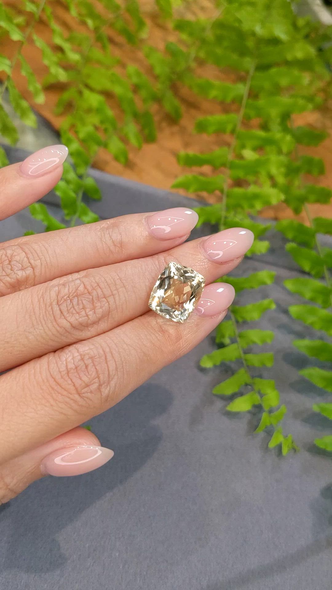 9.00 Ct. Yellow Scapolite from Ceylon (Sri Lanka) Size Video